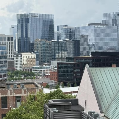 Luxurious Downtown Penthouse-2 bed 3 bath plus loft- 402AD